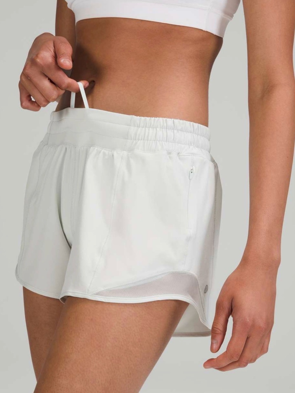 Lululemon Hotty Hot Low Rise Short Size 6 with a 4" inseam color is “Ocean Air”